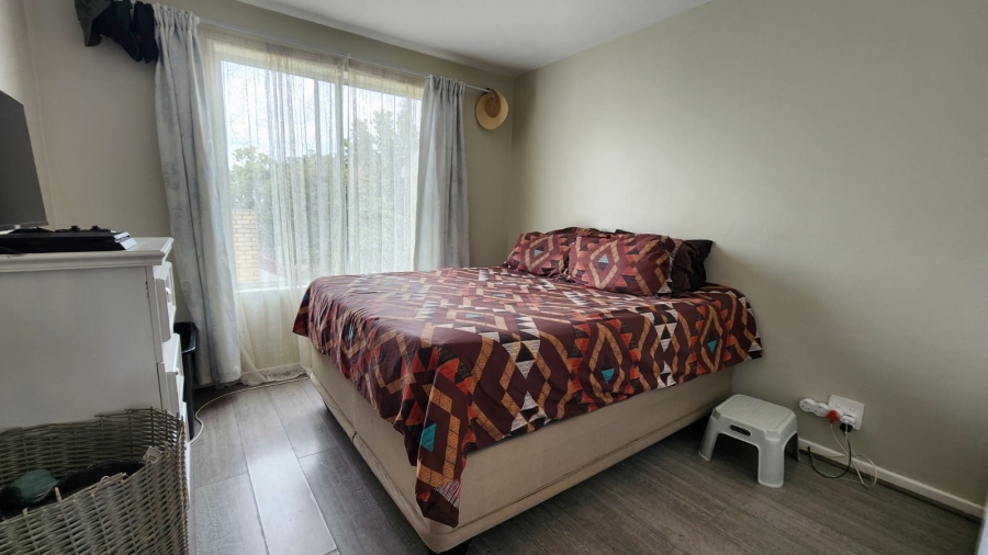 To Let 3 Bedroom Property for Rent in Parow North Western Cape